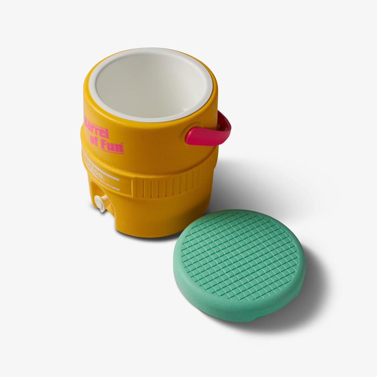 retro-barrel-of-fun-2-gallon-jug-y6 00031416_3.jpg