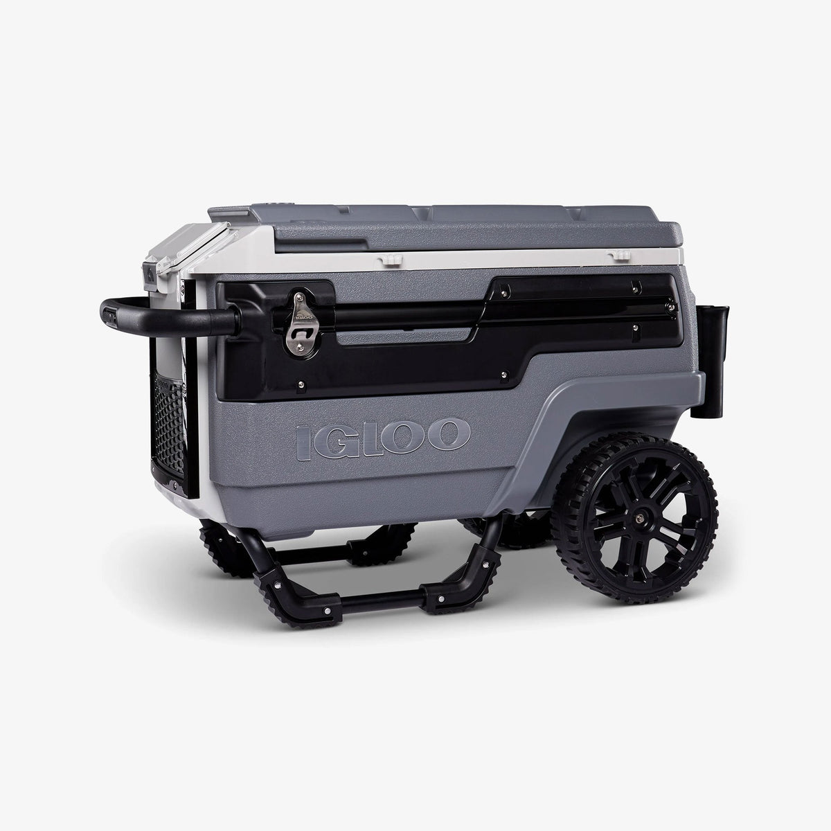 trailmate-journey-70-qt-cooler-z7 00034705_angle-front.jpg